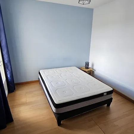 Maison Plain-pied à Royan: 3 Chambres, Terrasse, Proche Plages, Calme Sur Terrain De 500 M² - Fr-1-71-106