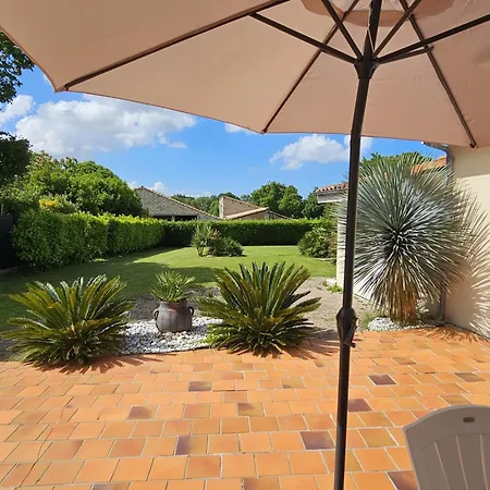 Maison De Plain-pied A Royan, 3 Chambres, Terrasse - Fr-1-71-106 Сasa de vacaciones Royan