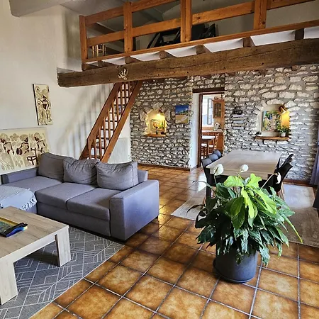 Maison Plain-pied à Royan: 3 Chambres, Terrasse, Proche Plages, Calme Sur Terrain De 500 M² - Fr-1-71-106