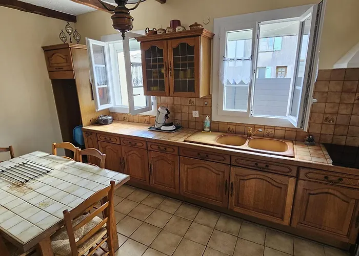 Maison De Plain-pied A Royan, 3 Chambres, Terrasse - Fr-1-71-106